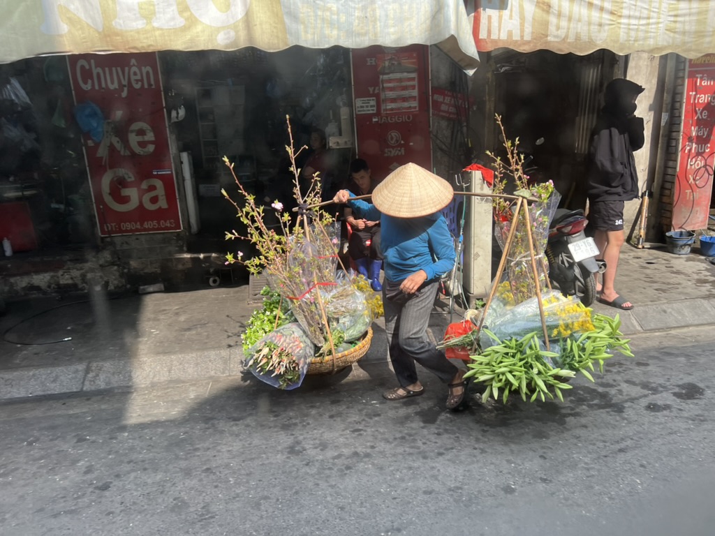 Street vendors in the Old Quarter
